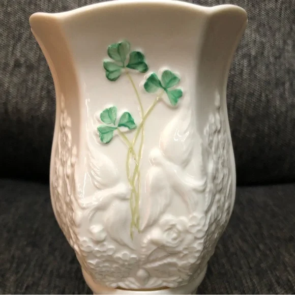 NIB Vintage Belleek Fairy Lamp Tealight Holder - Picture 2 of 9